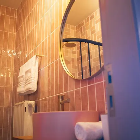 Bed & Breakfast Het Notarishuis - Authentiek Nabij Maastricht Voeren