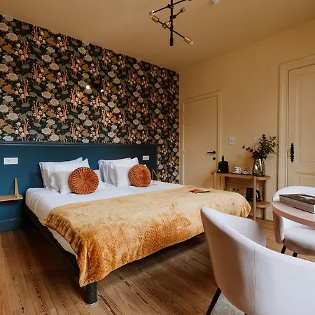Het Notarishuis - Authentiek Nabij Maastricht Bed & Breakfast 4*